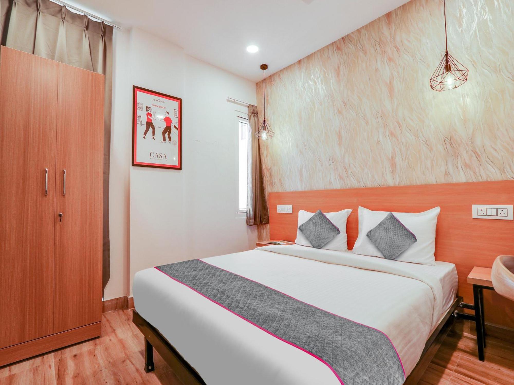 Townhouse Casa Grand Hotel Haidarábád Kültér fotó